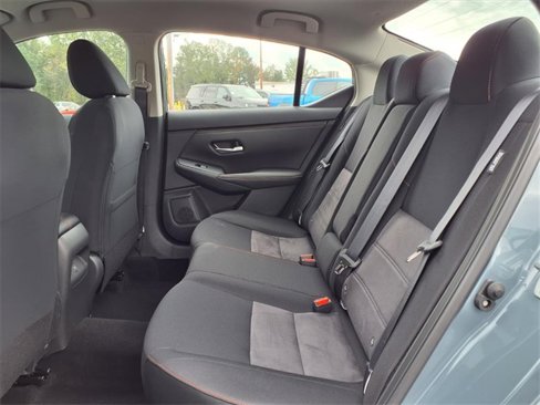 Used 2025 Nissan Sentra SR image 12