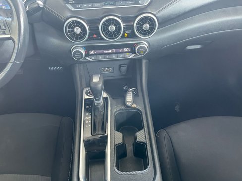 Used 2021 Nissan Sentra SV image 39
