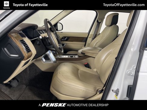 Used 2018 Land Rover Range Rover HSE image 23