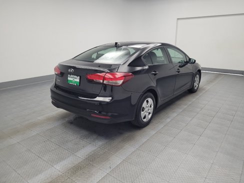 Used 2018 Kia Forte LX w/ LX Rear Camera Package image 9