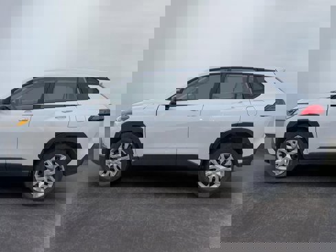 Used 2022 Toyota Corolla Cross L image 8
