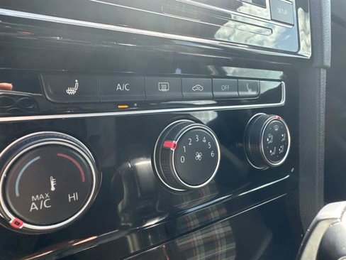 Used 2019 Volkswagen GTI Rabbit Edition image 25