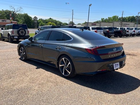 Used 2022 Hyundai Sonata SEL Plus image 3