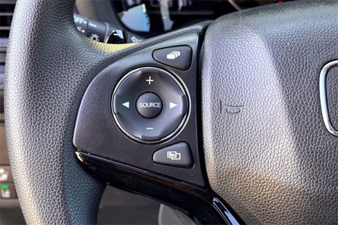 Used 2022 Honda HR-V EX image 13