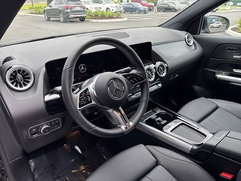 Used 2025 Mercedes-Benz GLA 250 4MATIC image 14