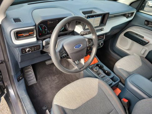 Used 2023 Ford Maverick XLT image 12