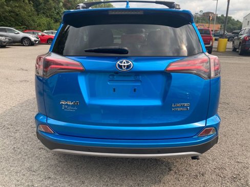 Used 2018 Toyota RAV4 Limited image 6