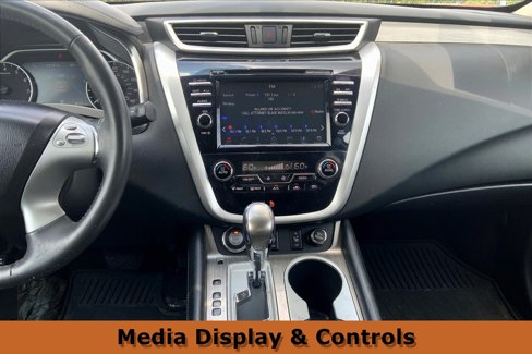 Used 2017 Nissan Murano SL image 5