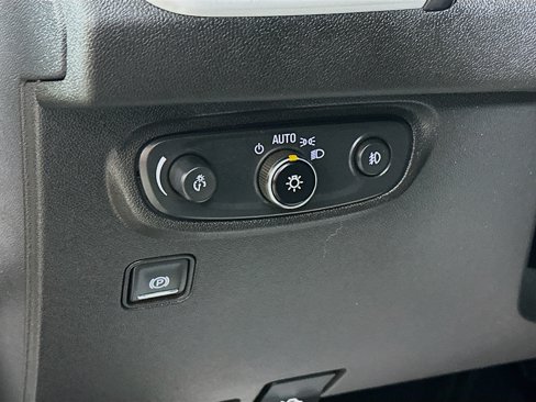 Used 2020 GMC Terrain SLT w/ Preferred Package image 10