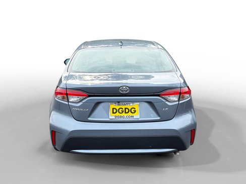 Used 2022 Toyota Corolla LE image 4