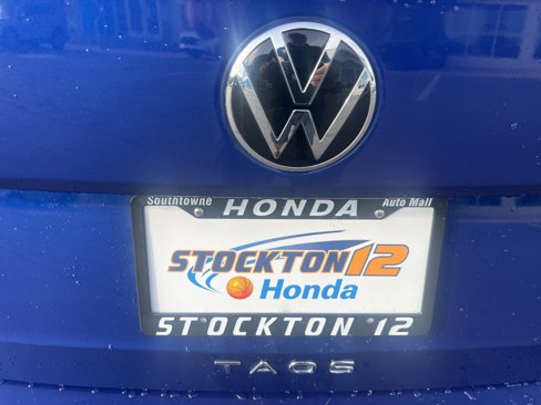 Used 2023 Volkswagen Taos S image 10