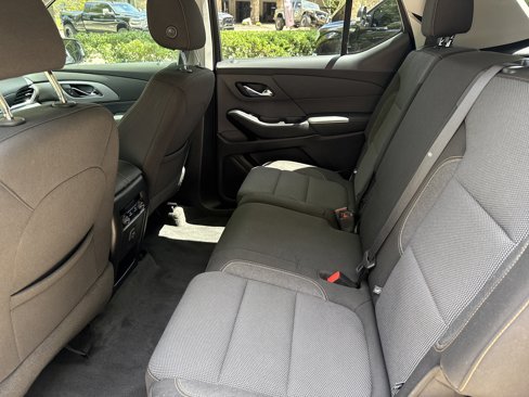 Used 2020 Chevrolet Traverse LS image 20