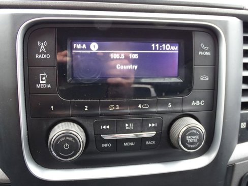 Used 2020 RAM 1500 Tradesman w/ Chrome Appearance Group image 18