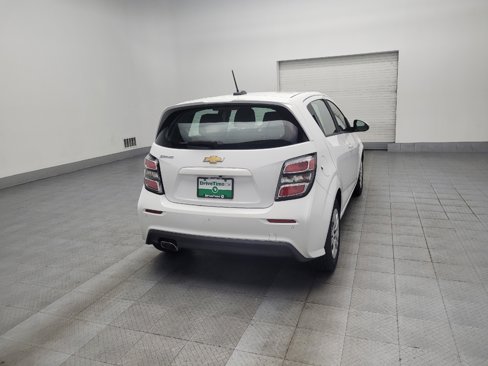 Used 2020 Chevrolet Sonic LT image 9