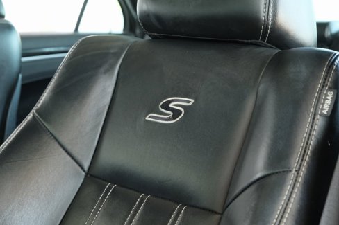 Used 2021 Chrysler 300 S image 17