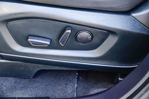 Used 2022 Ford Explorer XLT image 22