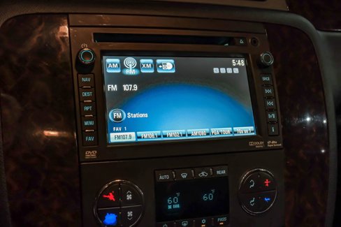 Used 2012 GMC Yukon XL Denali image 23