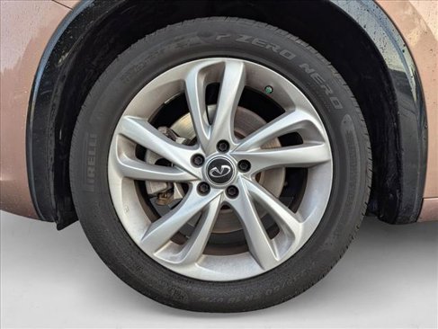 Used 2018 INFINITI QX30 Premium w/ Cargo Package image 13
