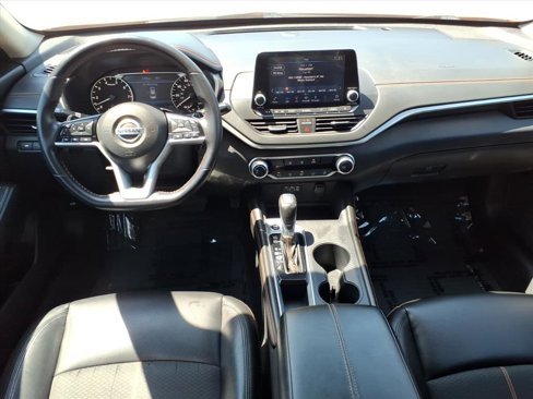 Used 2021 Nissan Altima 2.5 SR image 3