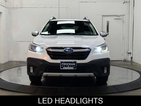 Used 2020 Subaru Outback Touring w/ Popular Package #2 image 3