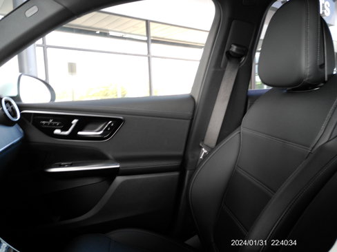 Certified 2025 Mercedes-Benz GLC 300 image 42