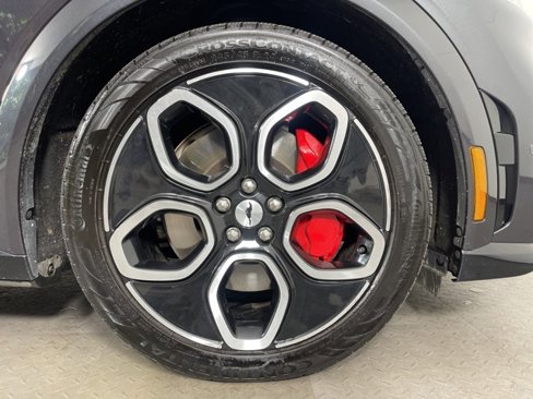 Used 2022 Ford Mustang Mach-E GT image 9