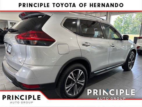 Used 2018 Nissan Rogue SL image 7