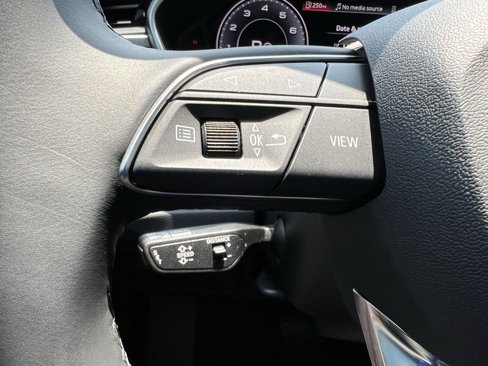 Certified 2024 Audi Q3 2.0T Premium Plus w/ Premium Plus Package image 19