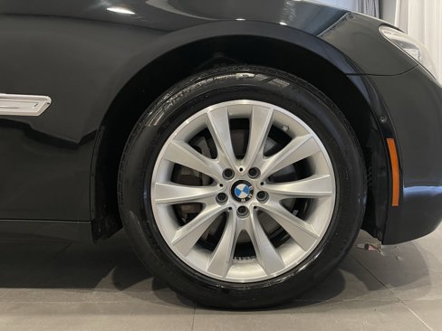 Used 2015 BMW 740Ld xDrive image 11