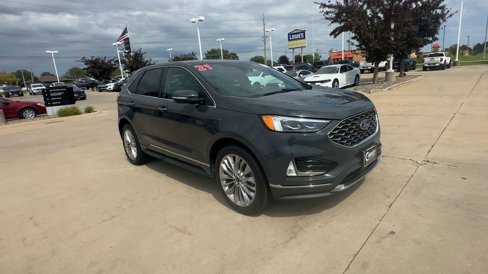 Used 2021 Ford Edge Titanium w/ Equipment Group 301A image 2
