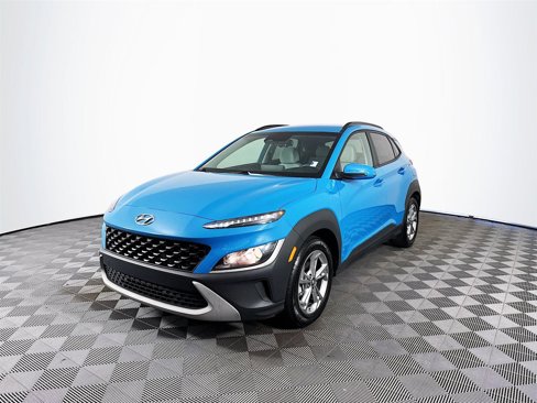 Used 2023 Hyundai Kona SEL image 3