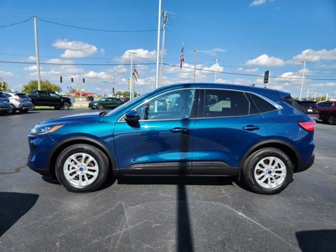 Used 2020 Ford Escape SE image 35