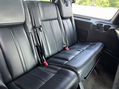 Used 2017 Lincoln Navigator Select image 17