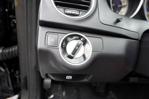Used 2012 Mercedes-Benz C 250 Sedan image 21