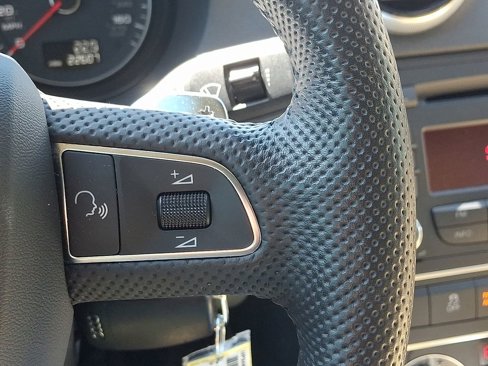 Used 2013 Audi A3 TDI Premium Plus w/ Premium Plus Pkg image 21