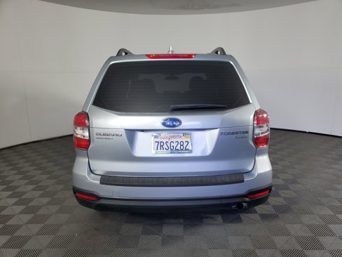 Used 2016 Subaru Forester 2.5i w/ Alloy Wheel Package image 5