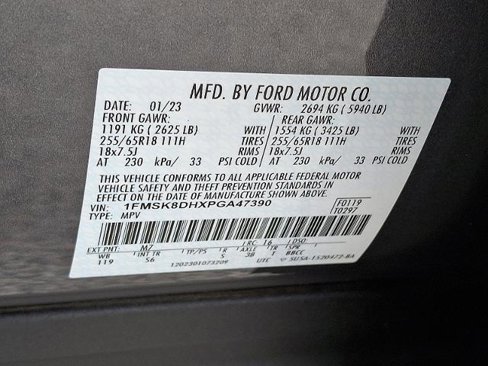 Certified 2023 Ford Explorer XLT w/ Equipment Group 202A image 27