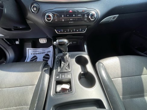 Used 2016 Kia Sorento SX image 18