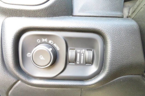 Used 2019 RAM 2500 Tradesman image 14