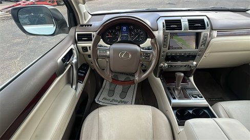 Used 2015 Lexus GX 460 image 13