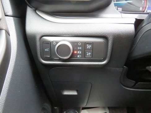 Used 2020 Ford Explorer XLT w/ Comfort Package image 21