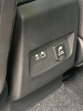Used 2024 Nissan Frontier SV w/ SV Convenience Package image 31