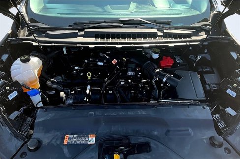 Used 2024 Ford Edge Titanium image 10
