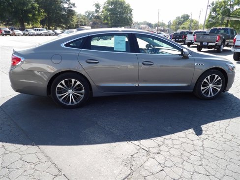 Used 2017 Buick LaCrosse Essence image 7