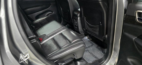 Used 2012 Jeep Grand Cherokee Laredo image 18