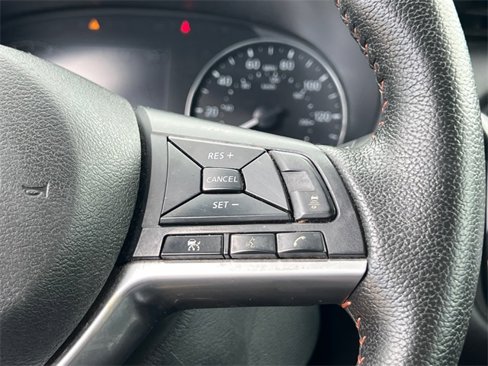 Used 2023 Nissan Kicks SR w/ SR Premium Package image 27