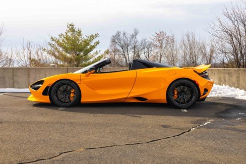 New 2025 McLaren 750S Spider image 4