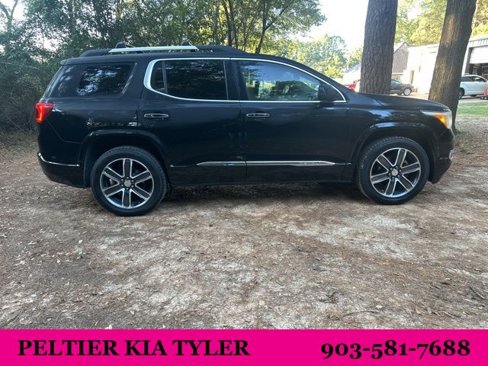 Used 2017 GMC Acadia Denali image 13