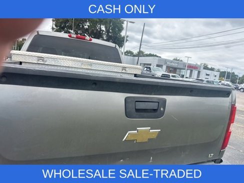 Used 2008 Chevrolet Silverado 1500 LT w/ Safety Package image 6