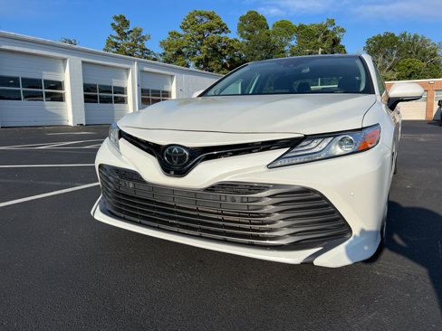 Used 2020 Toyota Camry XLE image 15